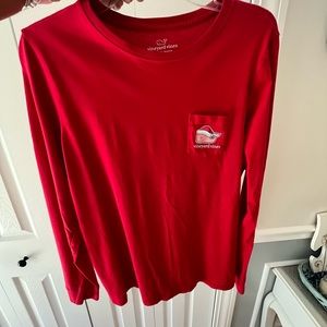 Women’s Red Vineyard Vines long sleeve Christmas T-shirt.